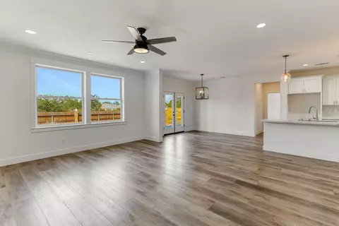 601 Armando Ave, Redding, CA 96003 photo 8