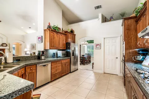18600 Overland Dr, Anderson, CA 96007 photo 18