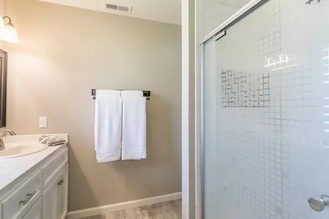 6447 Creekside St, Redding, CA 96001 photo 18
