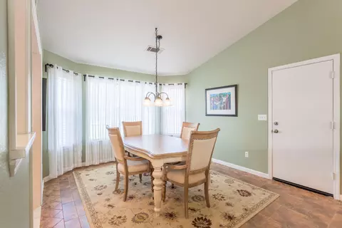6447 Creekside St, Redding, CA 96001 photo 6