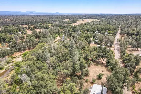 9983 Harley Leighton Rd, Redding, CA 96003 photo 28
