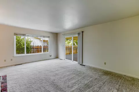 1715 Wisconsin Ave, Redding, CA 96001 photo 11