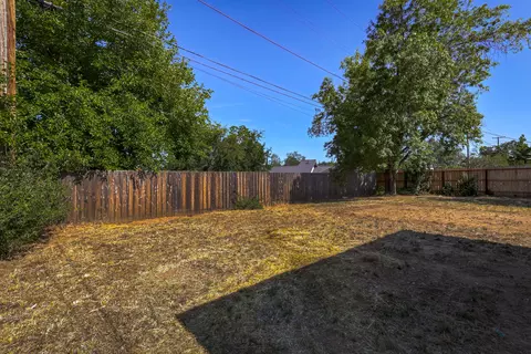 1715 Wisconsin Ave, Redding, CA 96001 photo 27