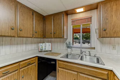 3144 School St, Redding, CA 96002 photo 33