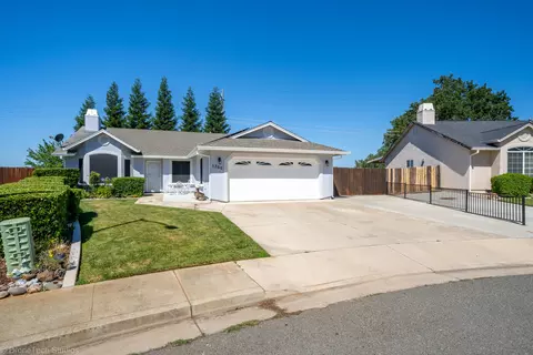 1300 Britt Ln, Red Bluff, CA 96080 photo 1