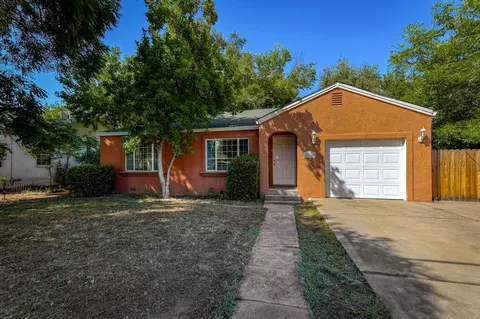 364 Rio St, Redding, CA 96001 photo 1
