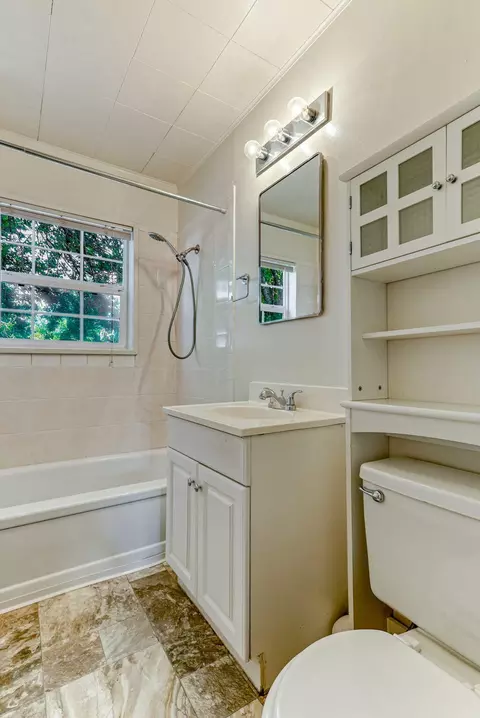 364 Rio St, Redding, CA 96001 photo 14