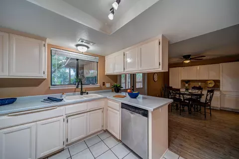723 Flower Ash Ln, Redding, CA 96003 photo 26