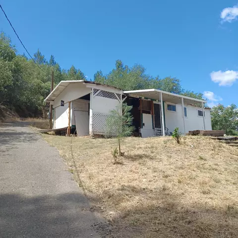 22161 Ravine Ct, Redding, CA 96003 photo 1