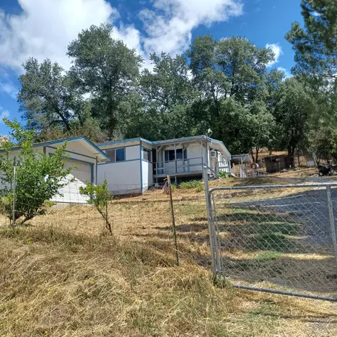 22197 Basin Way, Redding, CA 96003 photo 1