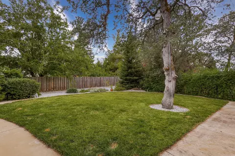 19301 Lexington Ln, Redding, CA 96003 photo 29