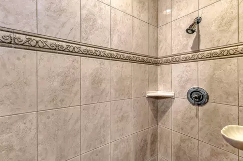19301 Lexington Ln, Redding, CA 96003 photo 13