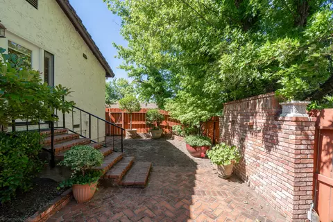 742 Coffeeberry Ln, Redding, CA 96003 photo 43