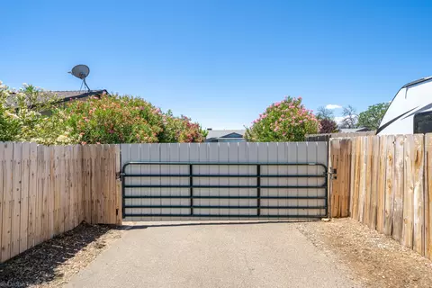 3782 Magnums Way, Redding, CA 96003 photo 11
