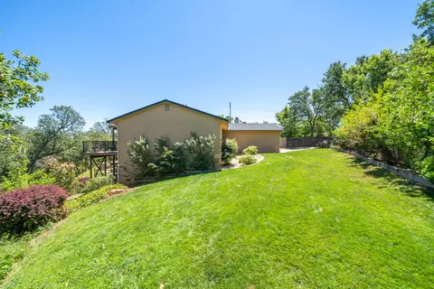 3782 Magnums Way, Redding, CA 96003 photo 6
