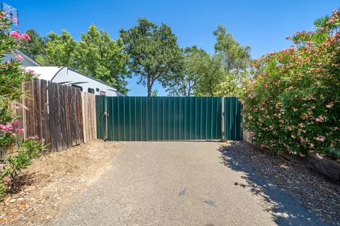 3782 Magnums Way, Redding, CA 96003 photo 12