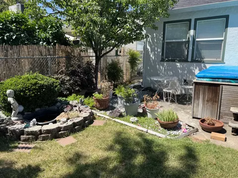 1847 Garden Ave, Redding, CA 96001 photo 29