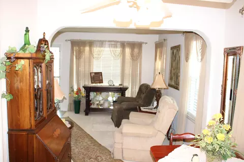 1847 Garden Ave, Redding, CA 96001 photo 9