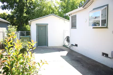 1847 Garden Ave, Redding, CA 96001 photo 4
