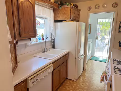 1847 Garden Ave, Redding, CA 96001 photo 11
