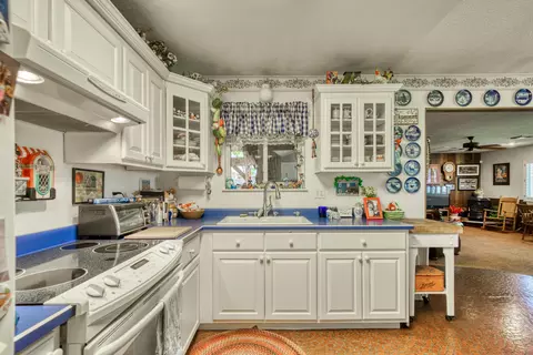 4355 Goodwater Ave, Redding, CA 96002 photo 9