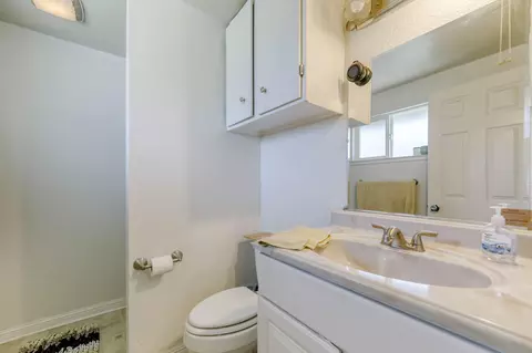 3545 Elizabeth Way, Redding, CA 96001 photo 16