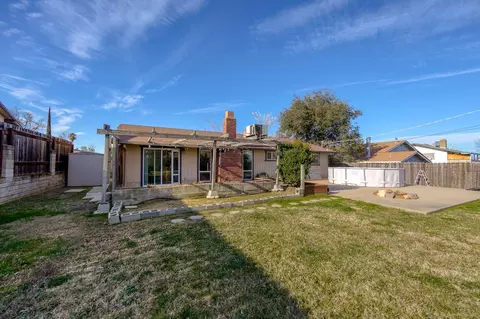 3545 Elizabeth Way, Redding, CA 96001 photo 27