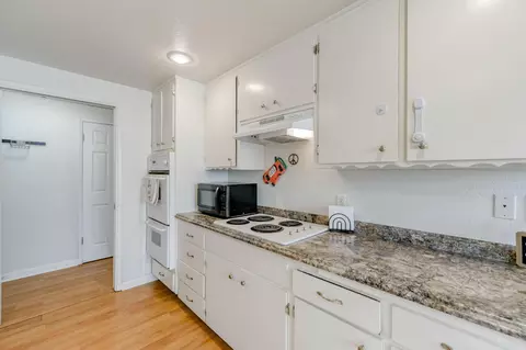 3545 Elizabeth Way, Redding, CA 96001 photo 4