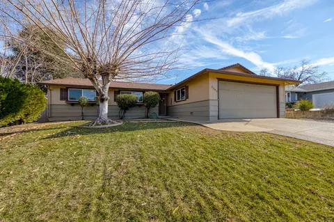 3545 Elizabeth Way, Redding, CA 96001 photo 28
