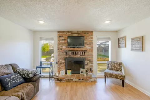 3545 Elizabeth Way, Redding, CA 96001 photo 9
