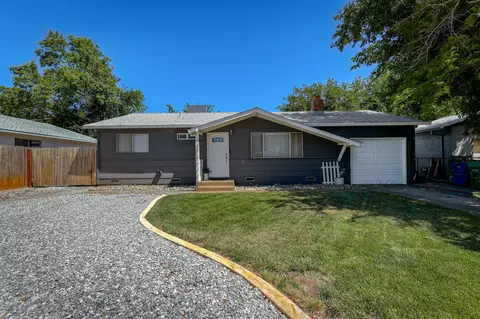 2152 Jupiter Ter, Redding, CA 96002 photo 3