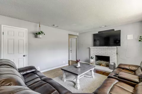 2152 Jupiter Ter, Redding, CA 96002 photo 8