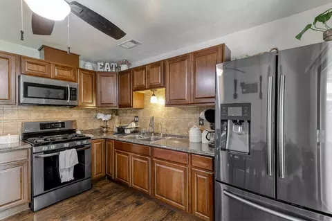 2152 Jupiter Ter, Redding, CA 96002 photo 9