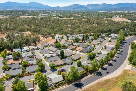 239 Buckhorn Walk, Redding, CA 96003 photo 17