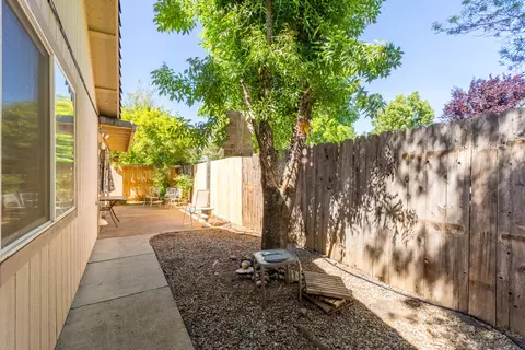 239 Buckhorn Walk, Redding, CA 96003 photo 14