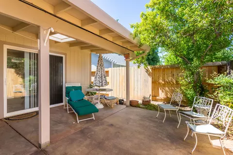 239 Buckhorn Walk, Redding, CA 96003 photo 12
