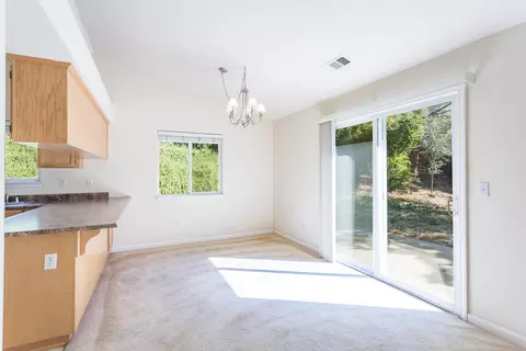 3993 Cambria Dr, Redding, CA 96002 photo 8
