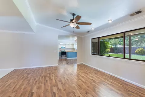 1498 Casa Vereda Way, Redding, CA 96003 photo 8