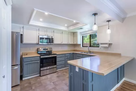 1498 Casa Vereda Way, Redding, CA 96003 photo 12