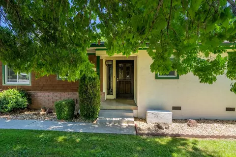 5561 E Bonnyview Rd, Redding, CA 96001 photo 3