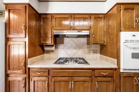 5561 E Bonnyview Rd, Redding, CA 96001 photo 7