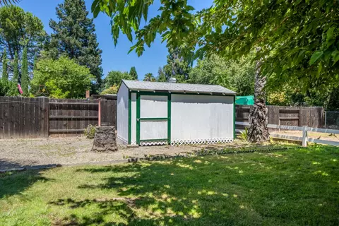 5561 E Bonnyview Rd, Redding, CA 96001 photo 22