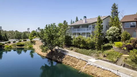 381 Bountiful Path, Redding, CA 96003 photo 1