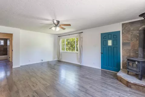 6084 Churn Creek Rd, Redding, CA 96002 photo 3