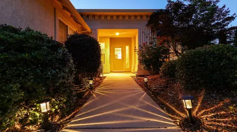 5992 La Quinta Ct, Redding, CA 96003 photo 38