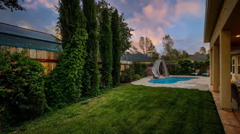 5992 La Quinta Ct, Redding, CA 96003 photo 35