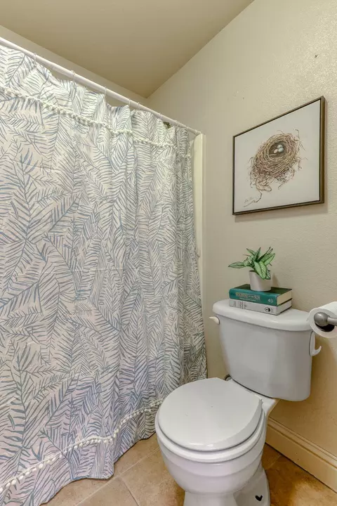5992 La Quinta Ct, Redding, CA 96003 photo 64