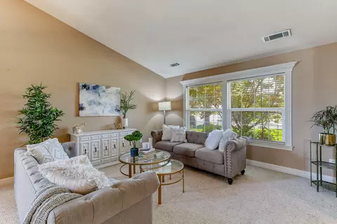 5992 La Quinta Ct, Redding, CA 96003 photo 4
