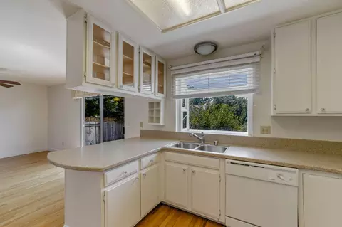 787 Flower Ash Ln, Redding, CA 96003 photo 13