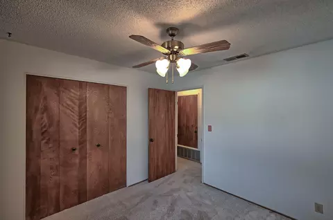 1816 Manchester Dr, Redding, CA 96002 photo 14